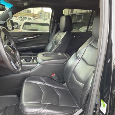 2017 Cadillac Escalade Platinum