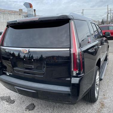 2017 Cadillac Escalade Platinum