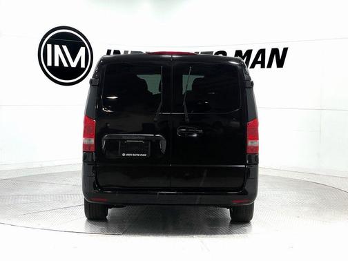 2018 Mercedes-Benz Metris Base