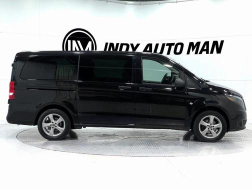 2018 Mercedes-Benz Metris Base