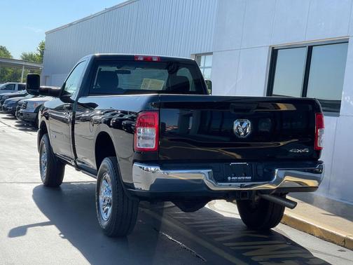 Diamond Black 2021 RAM 2500 Tradesman