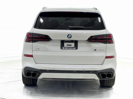 2024 BMW X5 M60i