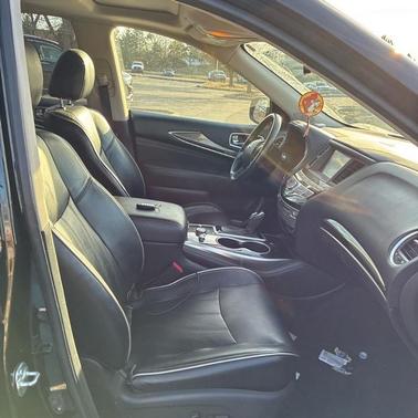 2017 INFINITI QX60 Base