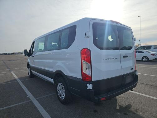 2022 Ford Transit-350 XLT