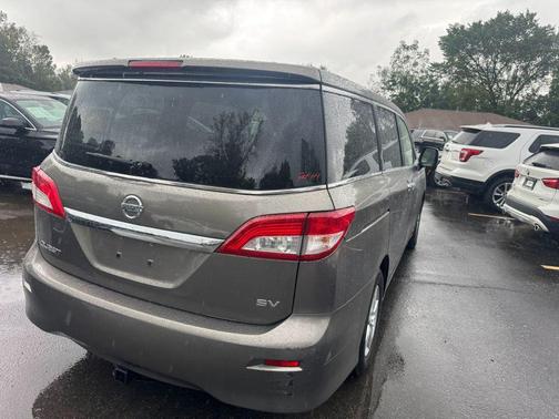 2015 Nissan Quest SV