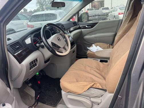 2015 Nissan Quest SV