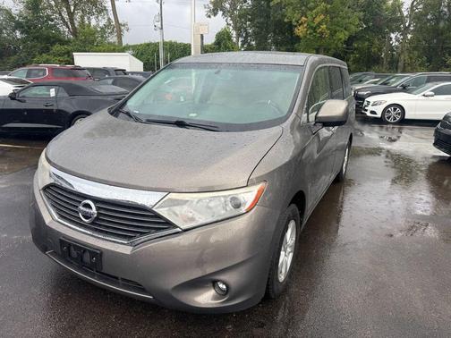 2015 Nissan Quest SV