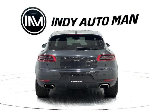 2018 Porsche Macan Base