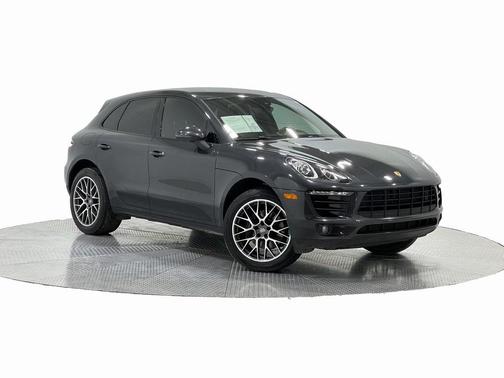 2018 Porsche Macan Base