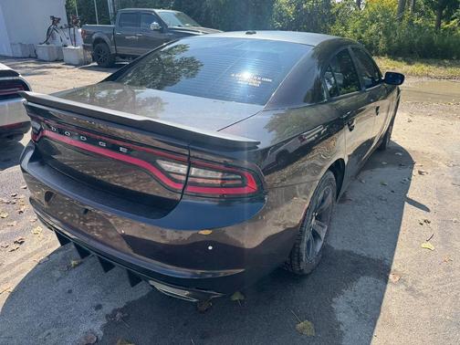 2015 Dodge Charger SE
