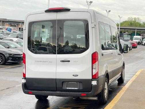 2021 Ford Transit-350 XLT