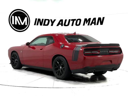 2016 Dodge Challenger R/T Scat Pack