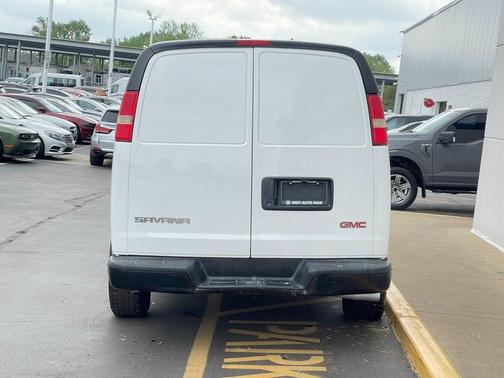 2008 GMC Savana 1500 Work Van