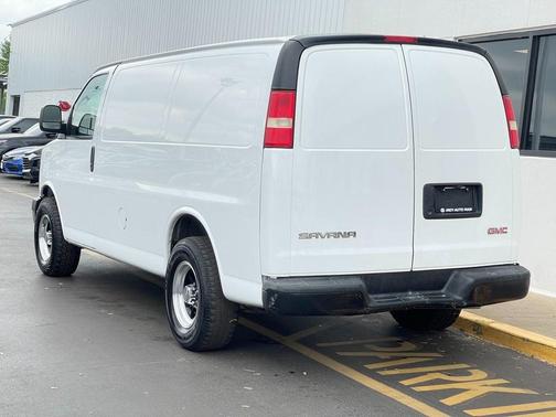2008 GMC Savana 1500 Work Van