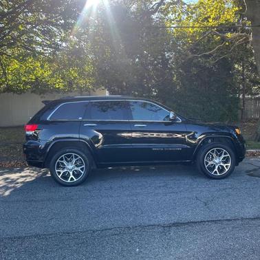 2021 Jeep Grand Cherokee Overland