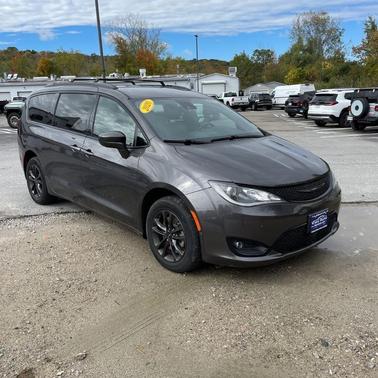 2020 Chrysler Pacifica Launch Edition