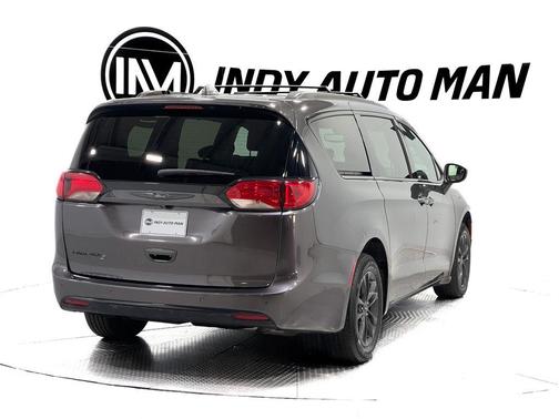 2020 Chrysler Pacifica Launch Edition