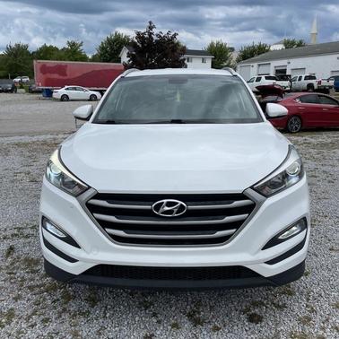 2017 Hyundai TUCSON SE Plus
