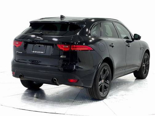 2019 Jaguar F-PACE 25t R-Sport
