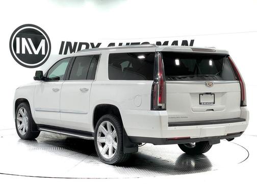 2018 Cadillac Escalade ESV Luxury