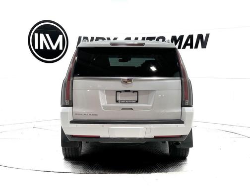 2018 Cadillac Escalade ESV Luxury