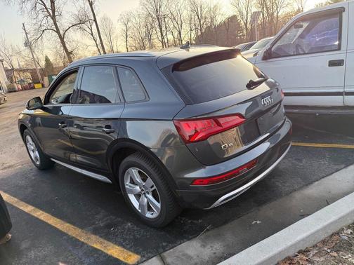2018 Audi Q5 2.0T Premium