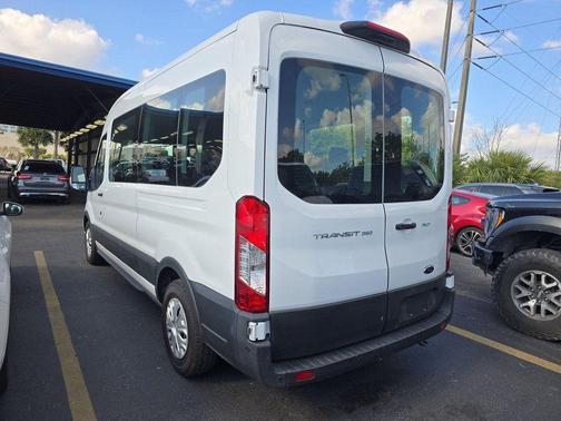 2022 Ford Transit-350 XLT