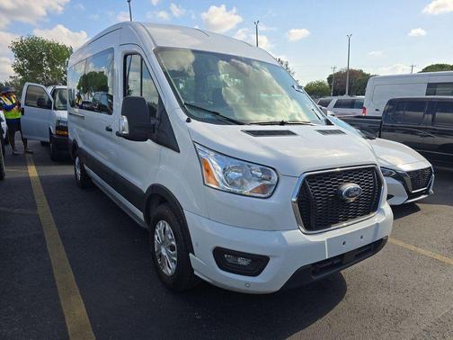 2022 Ford Transit-350 XLT