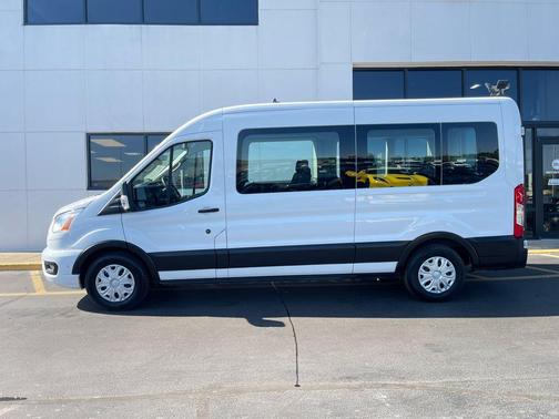 2022 Ford Transit-350 XLT