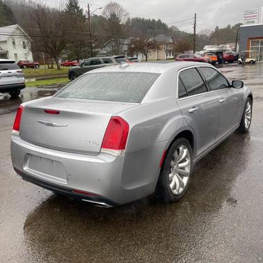 2015 Chrysler 300C Platinum