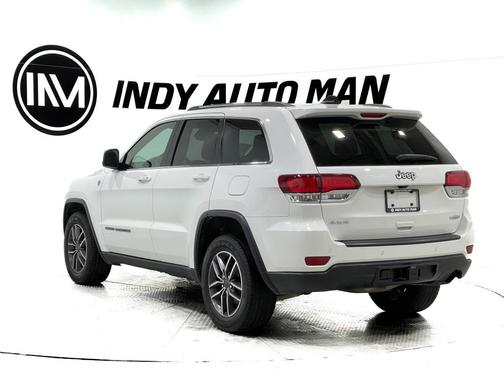 2020 Jeep Grand Cherokee Laredo