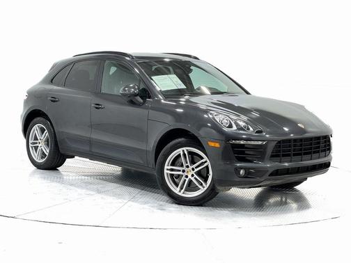 2018 Porsche Macan Base