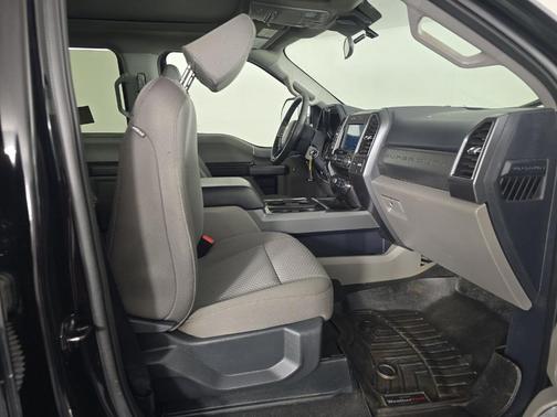 Agate Black Metallic 2022 Ford F-250 XLT