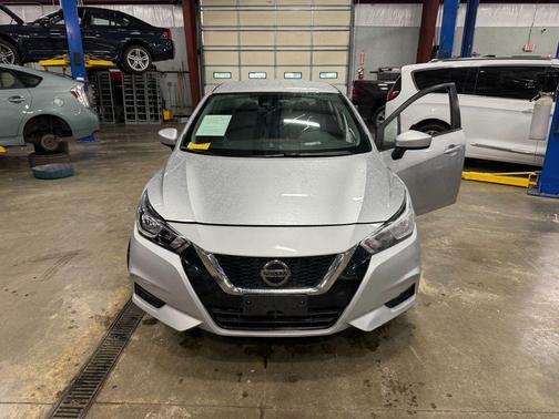 2022 Nissan Versa 1.6 SV