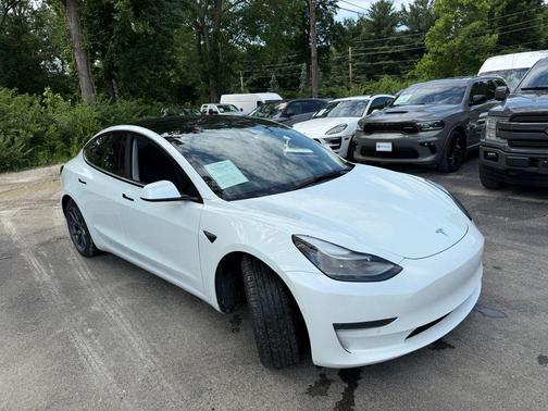 2022 Tesla Model 3 Long Range
