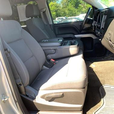 Silver Ice Metallic 2018 Chevrolet Silverado 1500 LT
