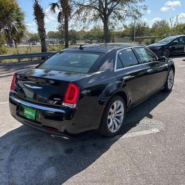 2019 Chrysler 300 Limited
