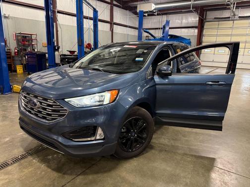 2019 Ford Edge SEL