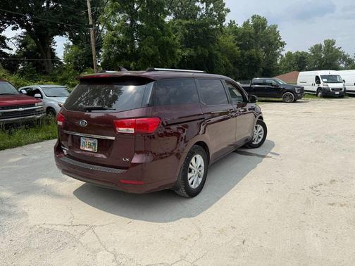 2018 Kia Sedona LX