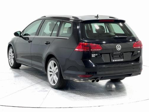 2017 Volkswagen Golf SportWagen TSI SEL