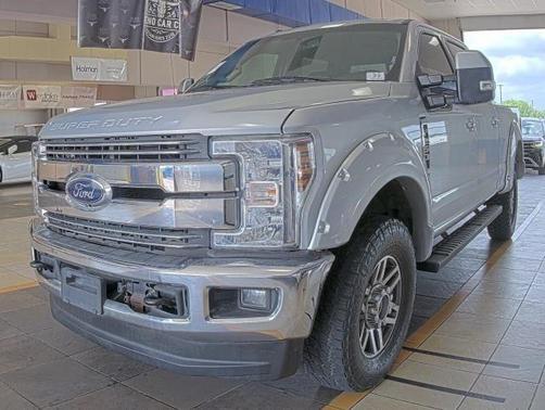 Ingot Silver Metallic 2018 Ford F-250 Lariat