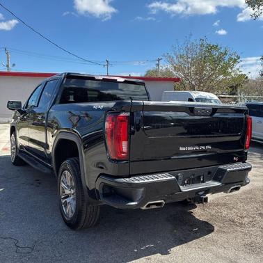 2021 GMC Sierra 1500 AT4