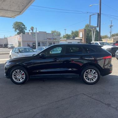 2018 Jaguar F-PACE 35t Prestige