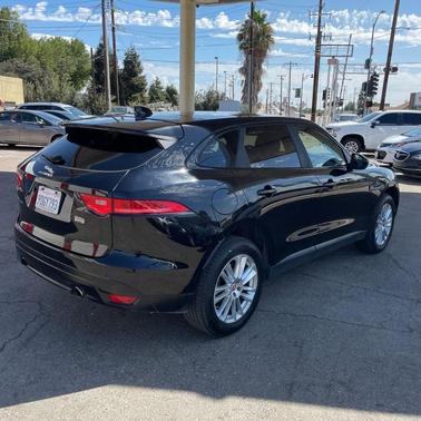 2018 Jaguar F-PACE 35t Prestige