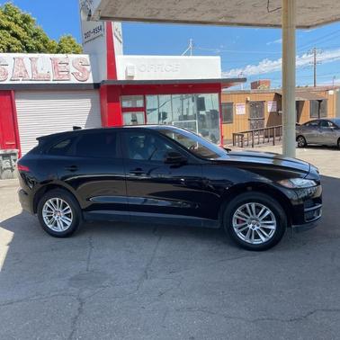 2018 Jaguar F-PACE 35t Prestige