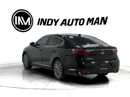 2017 Kia Cadenza Premium