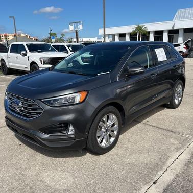 2020 Ford Edge Titanium