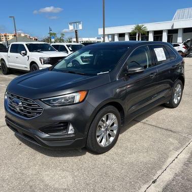 2020 Ford Edge Titanium