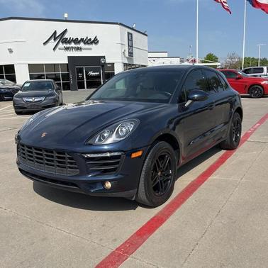 2018 Porsche Macan Base