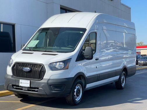 2022 Ford Transit-250 Base